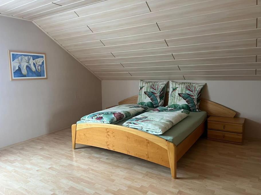 Ferienwohnung Aischgrund Hallerndorf Exterior foto